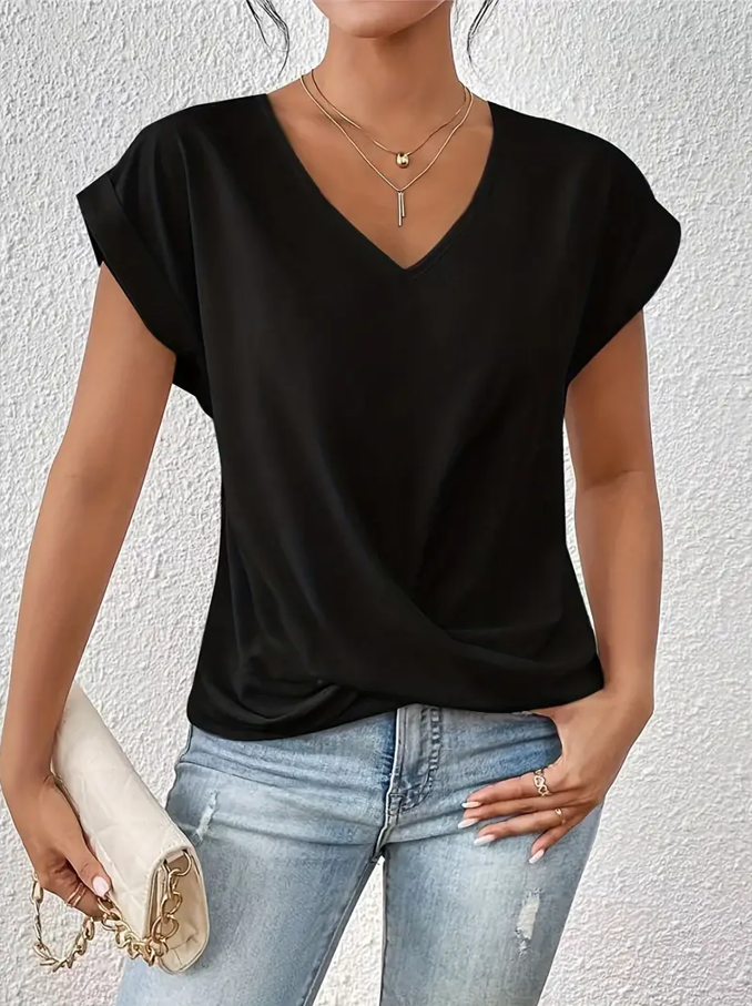 Laia - The perfect v-neck top for woman