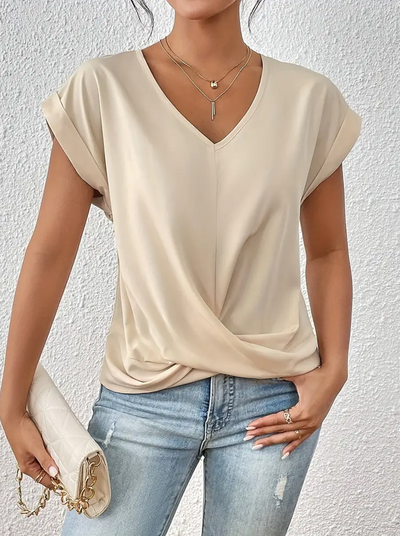 Laia - The perfect v-neck top for woman