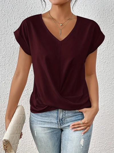 Laia - The perfect v-neck top for woman